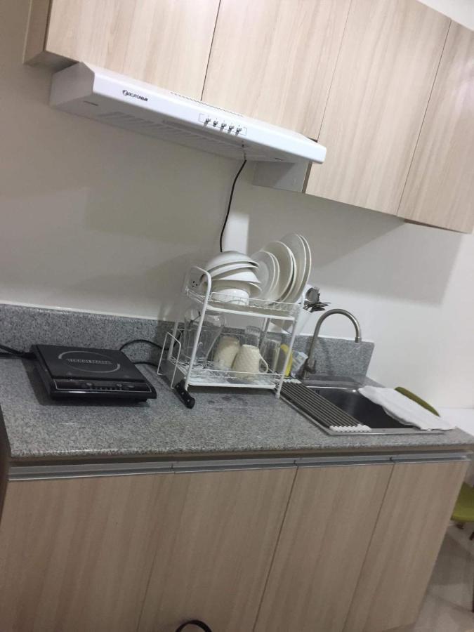 Inspiria Aparthotel Davao City Exteriör bild