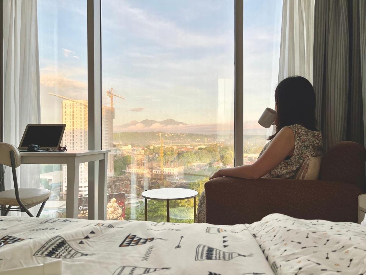 Inspiria Aparthotel Davao City Exteriör bild